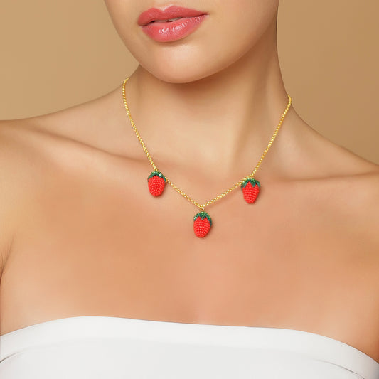 Belle Fraise Necklace