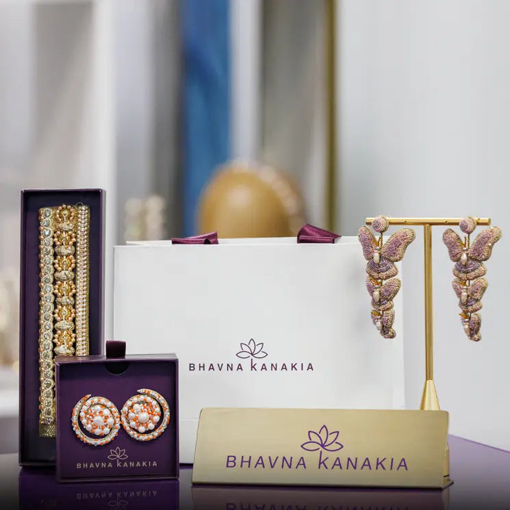 newsletterImage newsletterImage